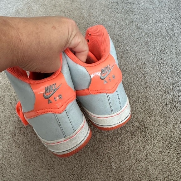 Youth Nike Air Force One shoes 4.5 - Picture 4 of 6